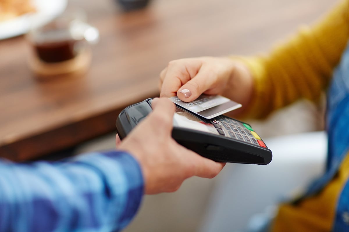 Wireless phone fee review - telecom expense optimization and mobile program audit